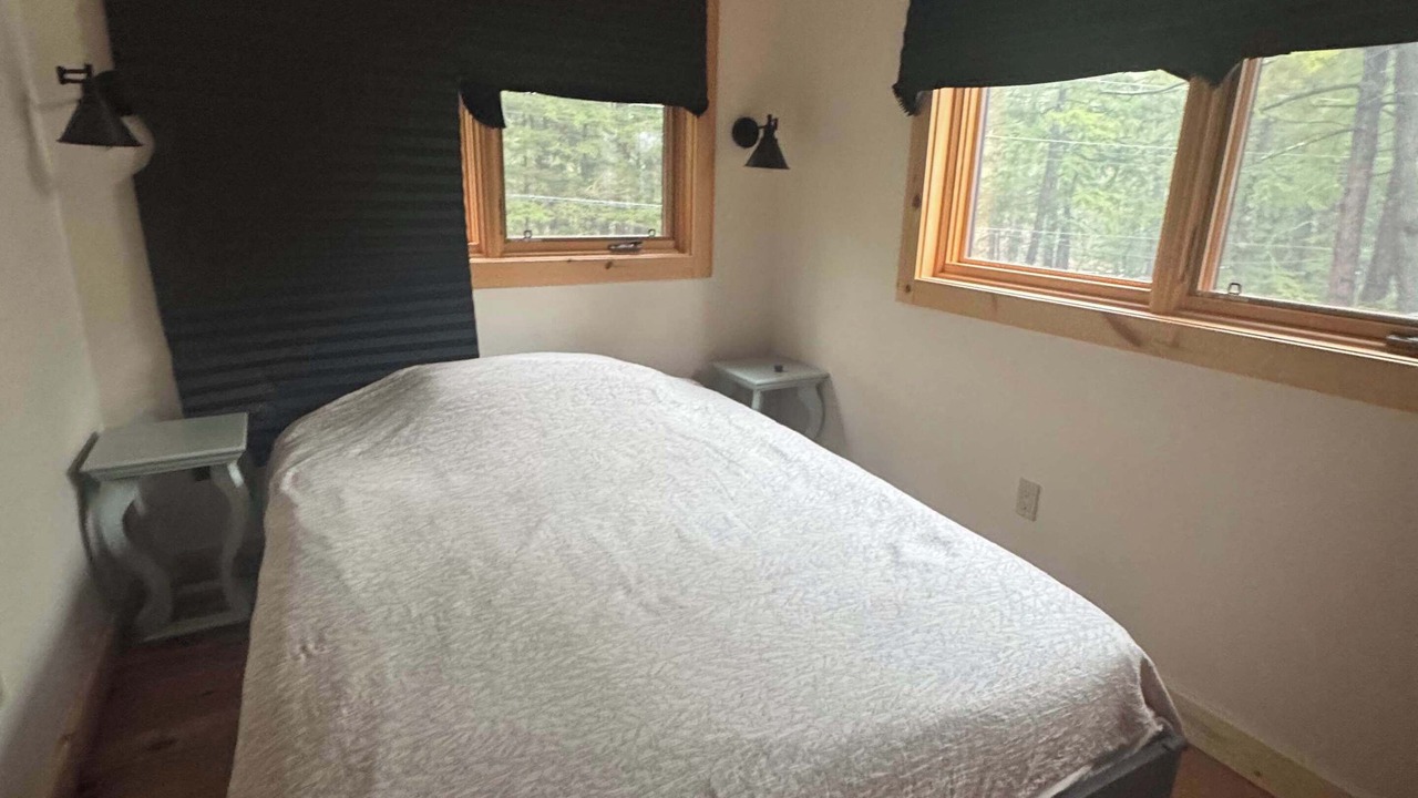 Photo of Bedroom in Georgian Bay