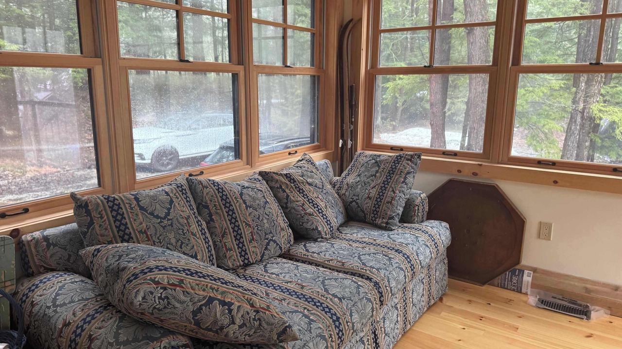 Photo of Livingroom in Georgian Bay