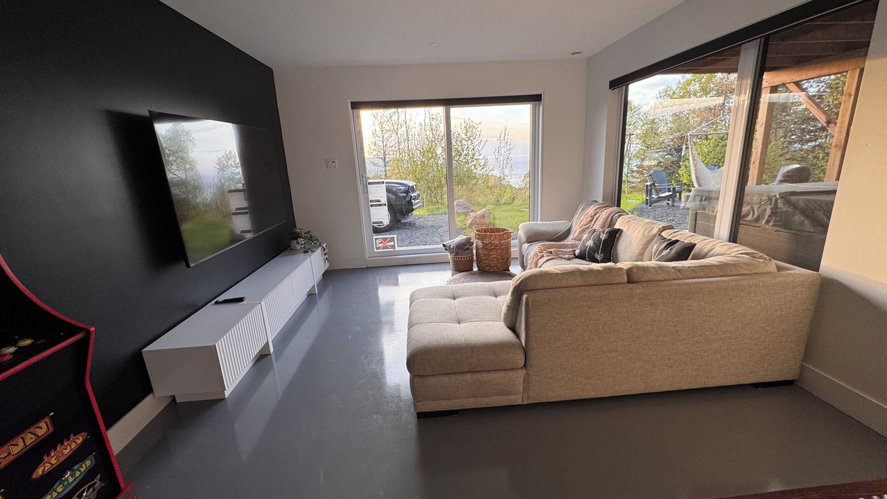 Photo of Livingroom in Saint-Joseph-de-la-Rive