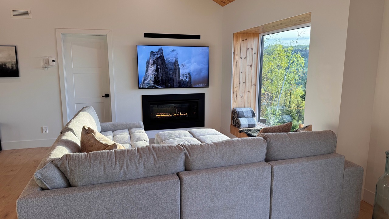 Photo of Livingroom in Saint-Joseph-de-la-Rive