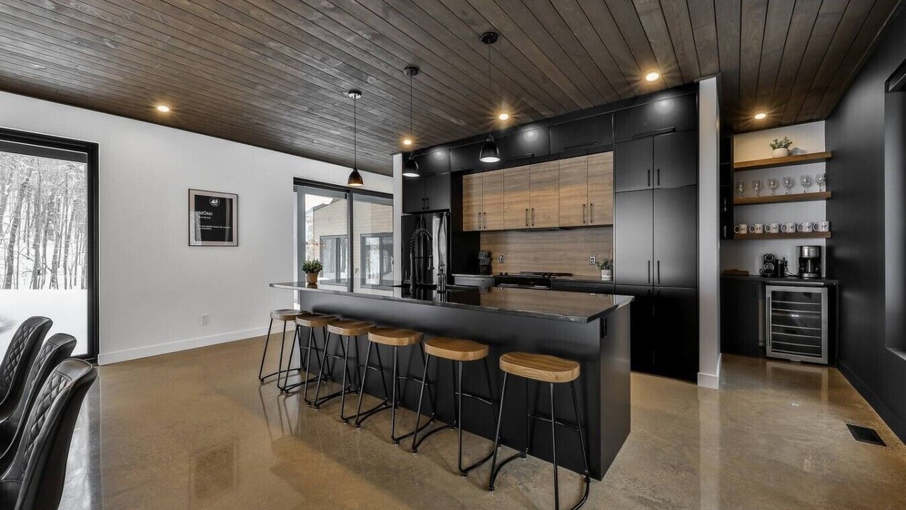 Photo of Kitchen in Saint-Faustin-Lac-Carre