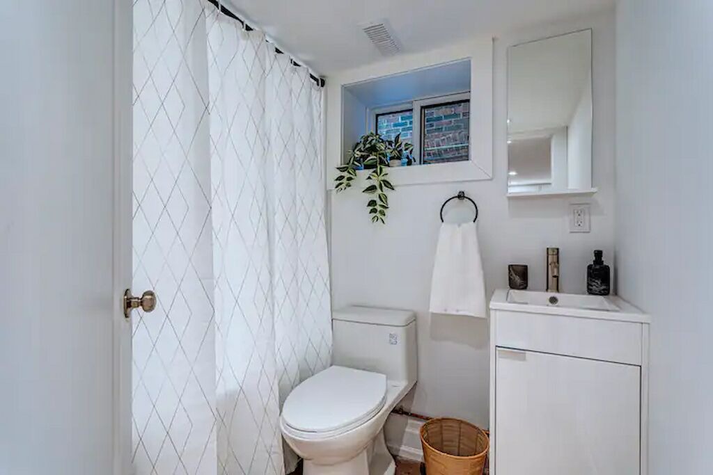 Photo of Bathroom in Oakwood Village