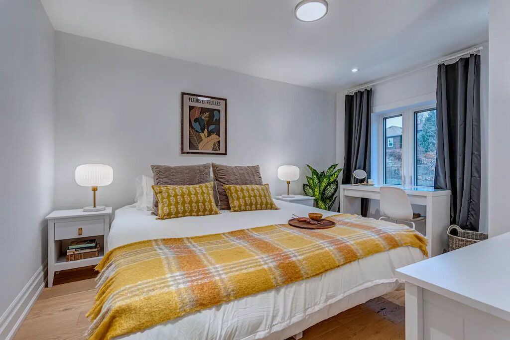 Photo of Bedroom in Oakwood Village
