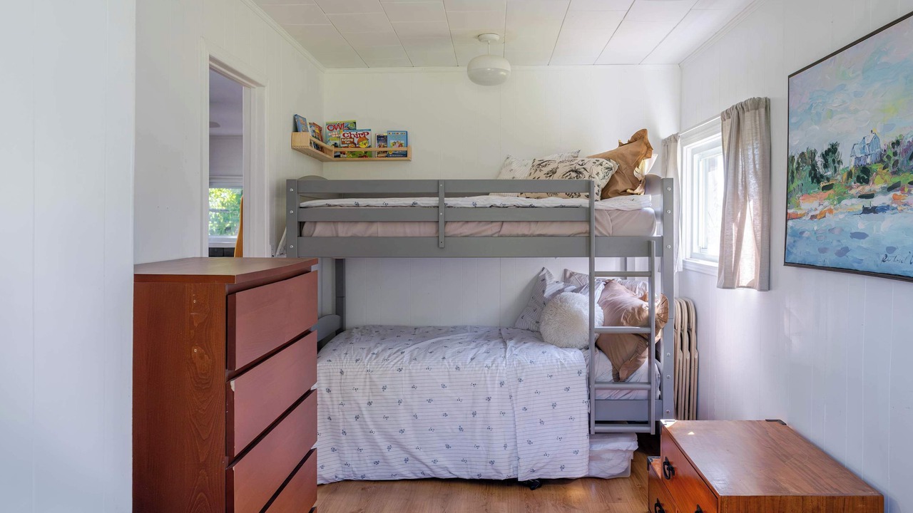 Photo of Bedroom in Adolphustown