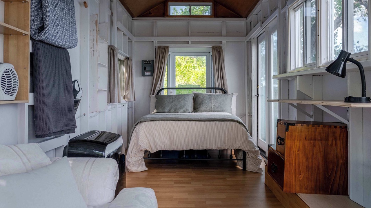 Photo of Bedroom in Adolphustown
