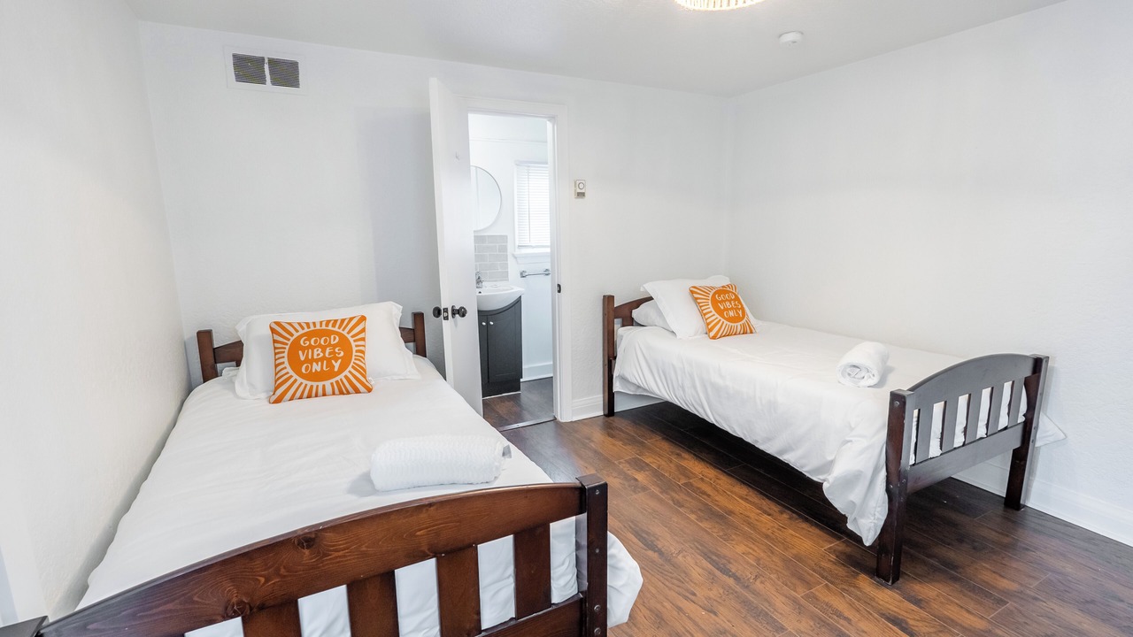 Photo of Bedroom in Lambton Shores