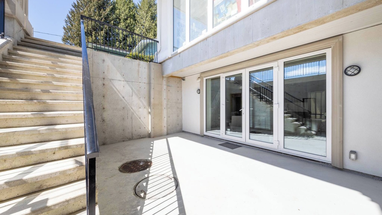 Photo of Outdoor in West Vancouver