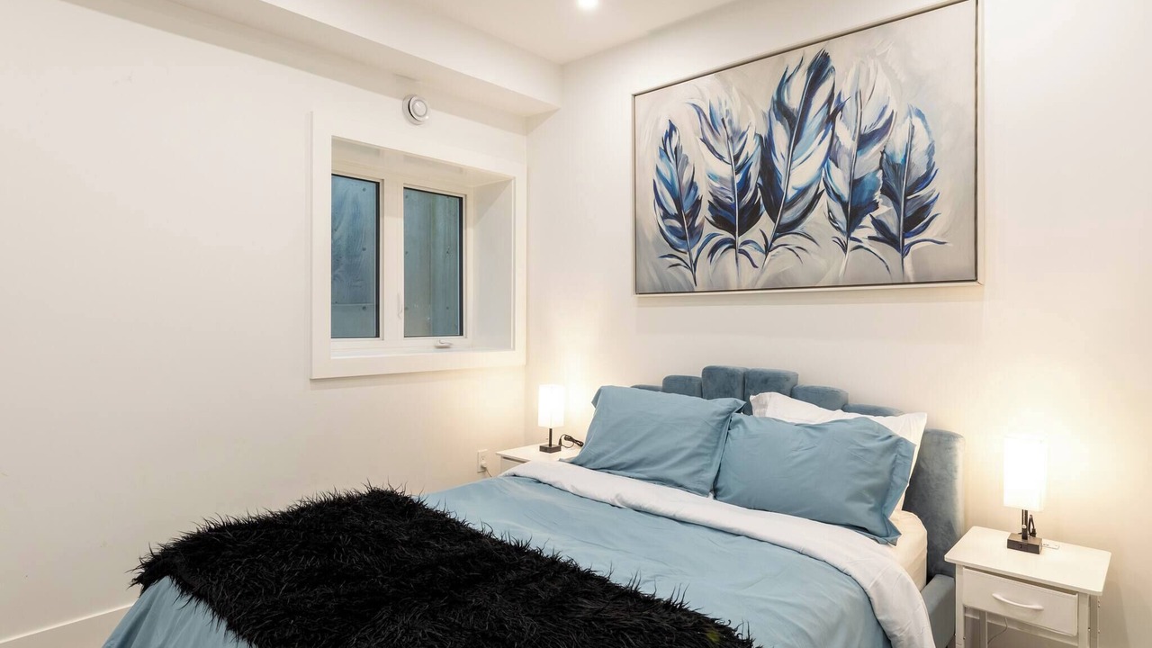 Photo of Bedroom in West Vancouver