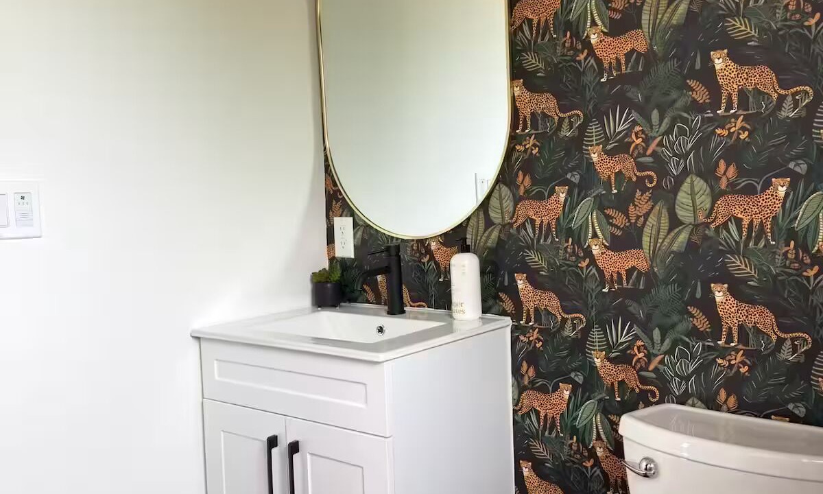 Photo of Bathroom in Gimli