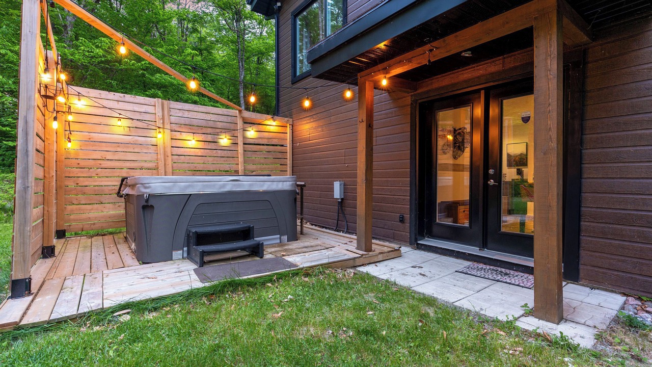 Photo of Patio Balcony in Lac Superieur Village