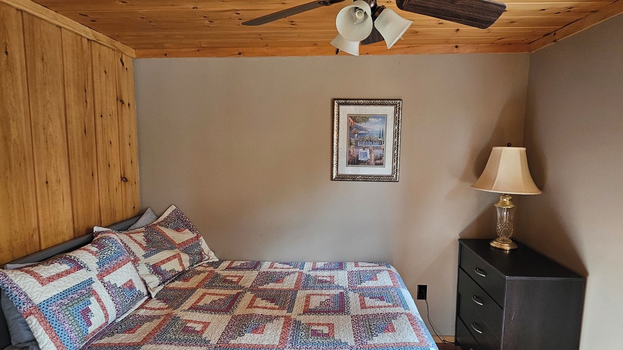 Photo of Bedroom in Weslemkoon