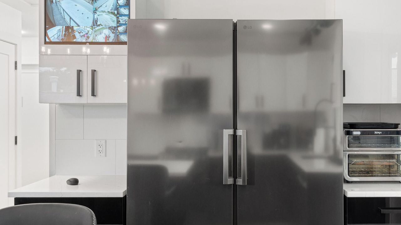 Photo of Kitchen in West Vancouver