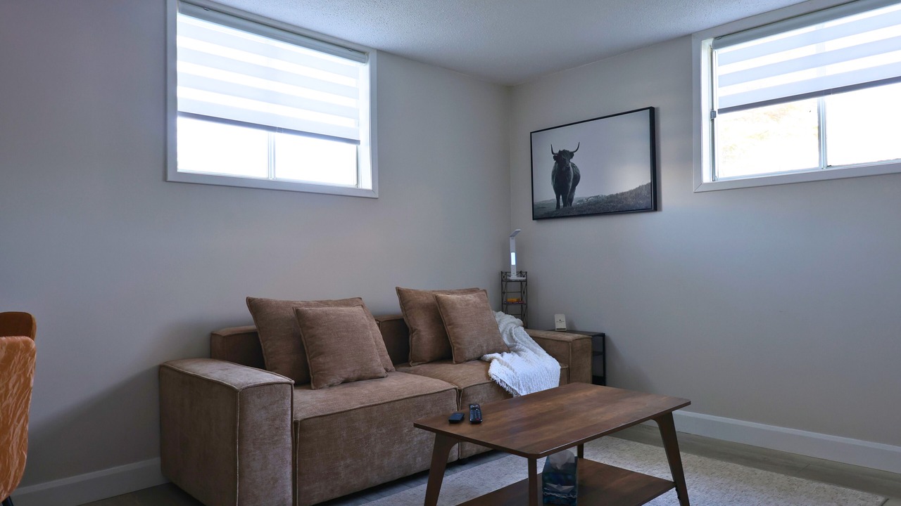 Photo of Livingroom in Cochrane