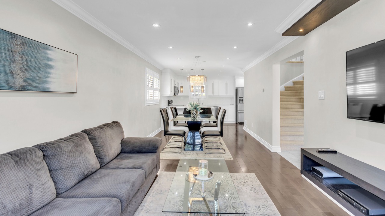 Photo of Livingroom in Whitby