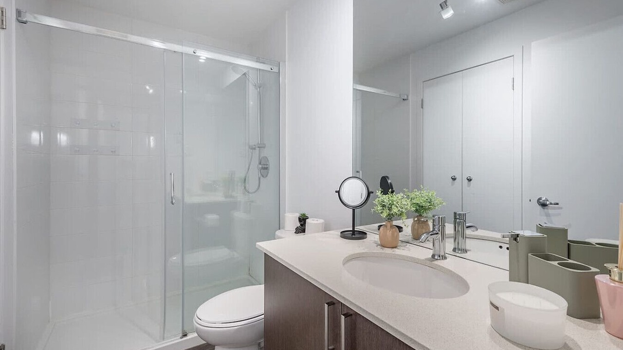 Photo of Bathroom in Cite Multimedia