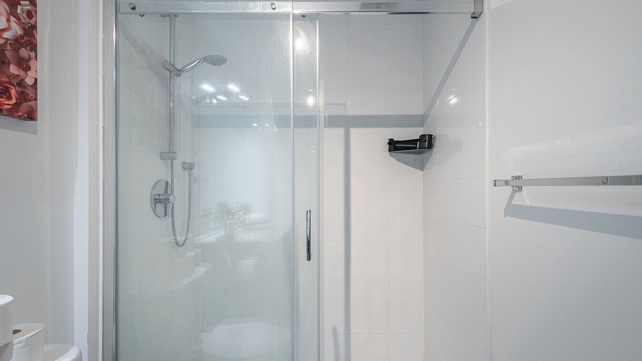 Photo of Bathroom in Cite Multimedia