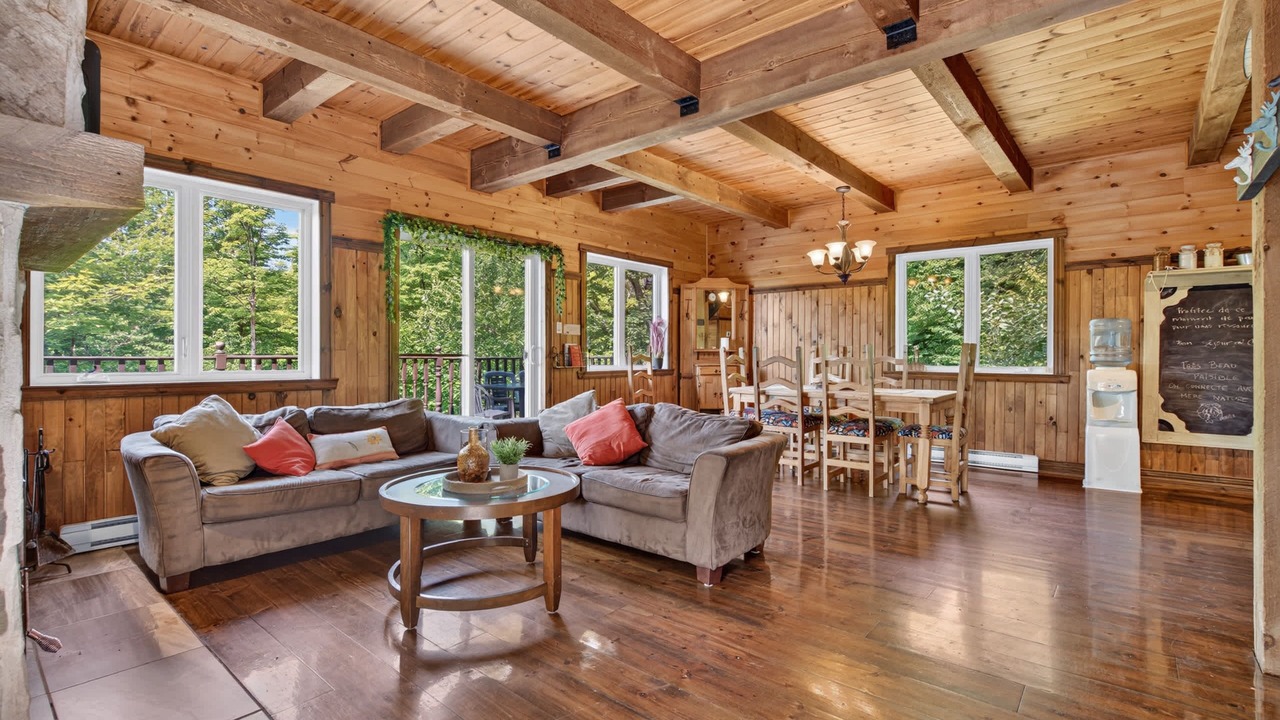 Photo of Livingroom in Entrelacs