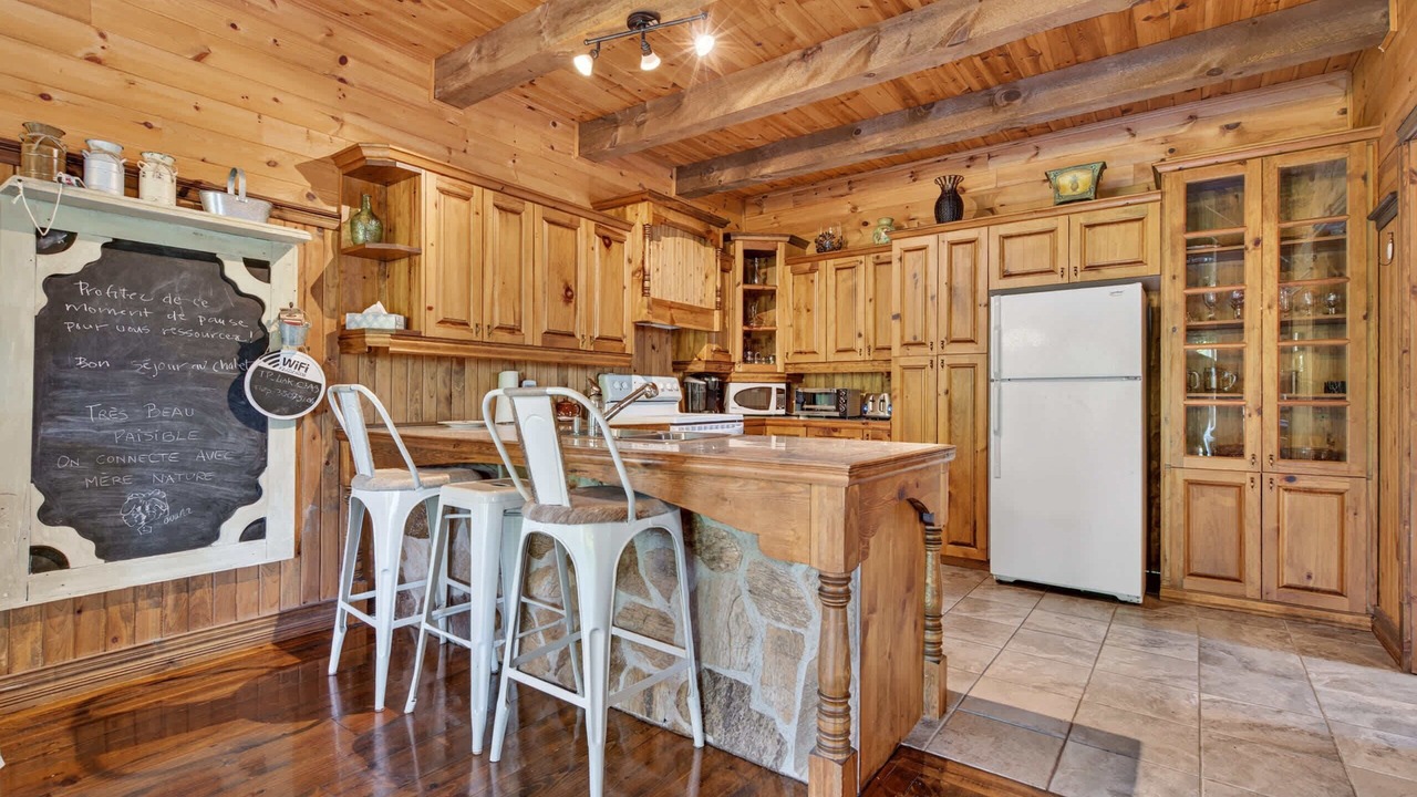 Photo of Kitchen in Entrelacs