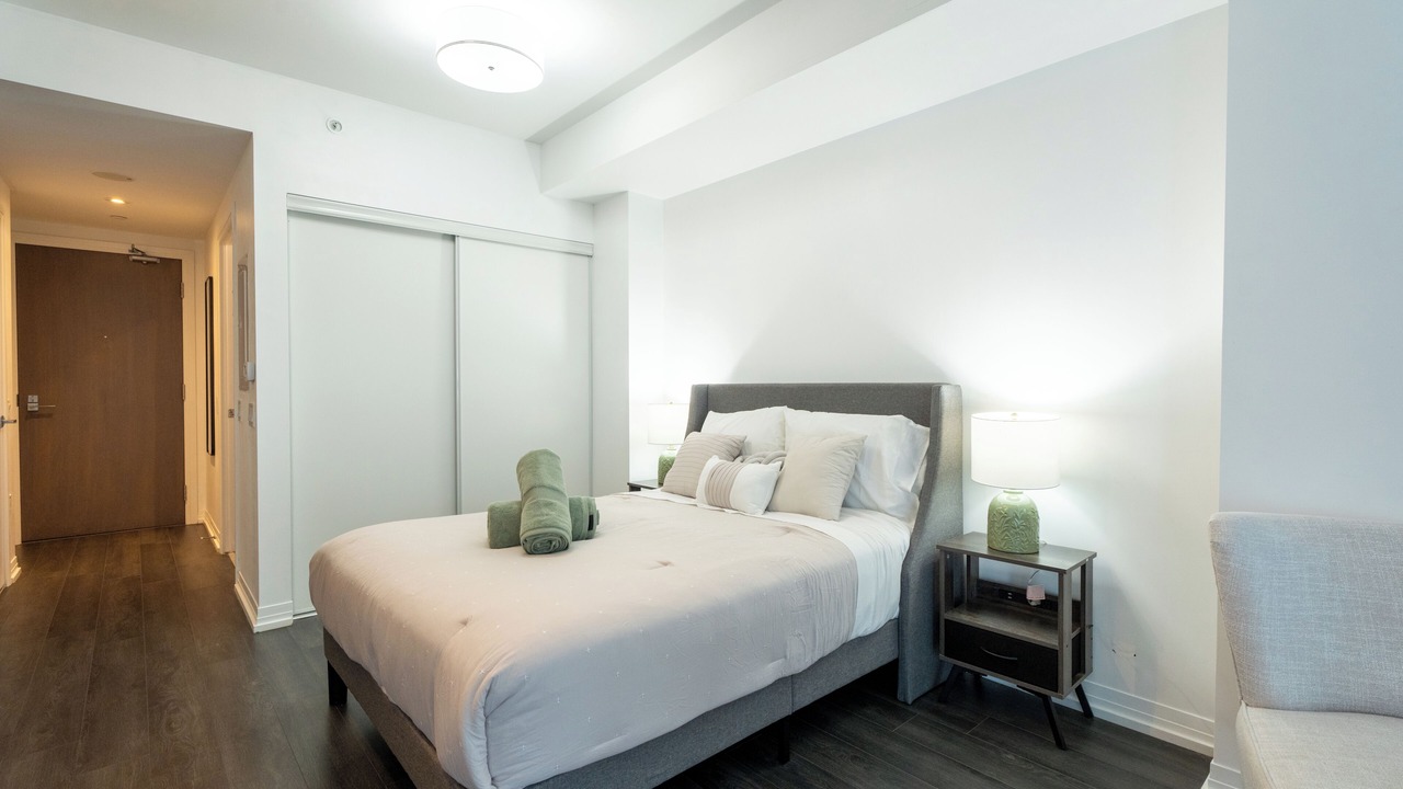 Photo of Bedroom in Church and Wellesley