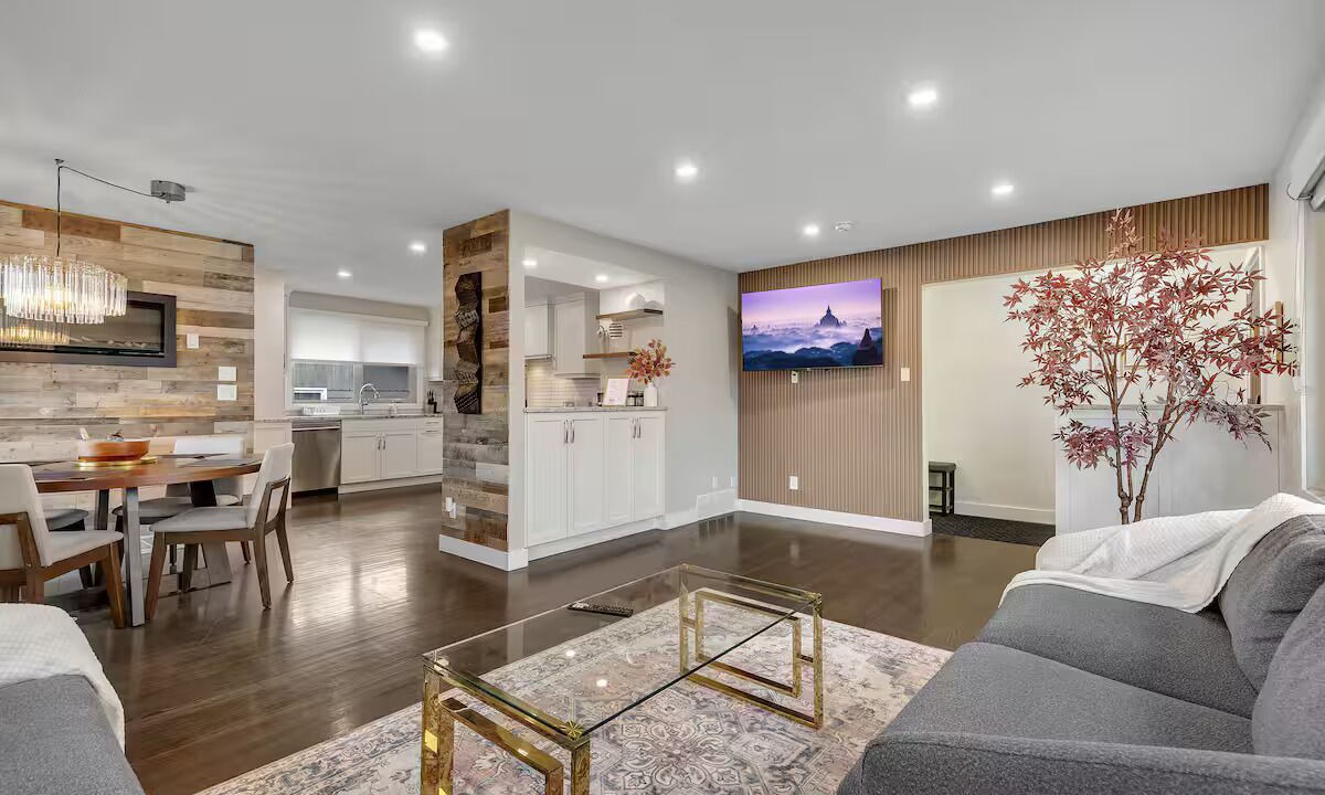 Photo of Livingroom in Northwest Calgary