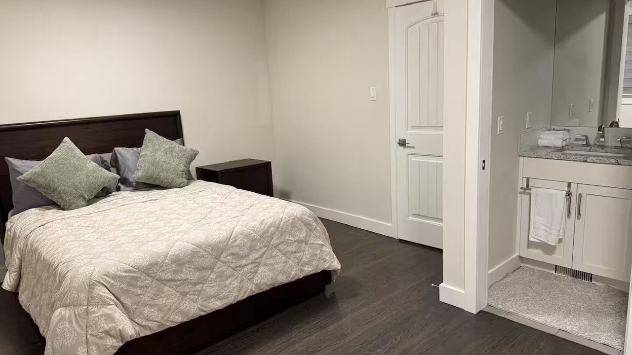 Photo of Bedroom in Northwest Calgary