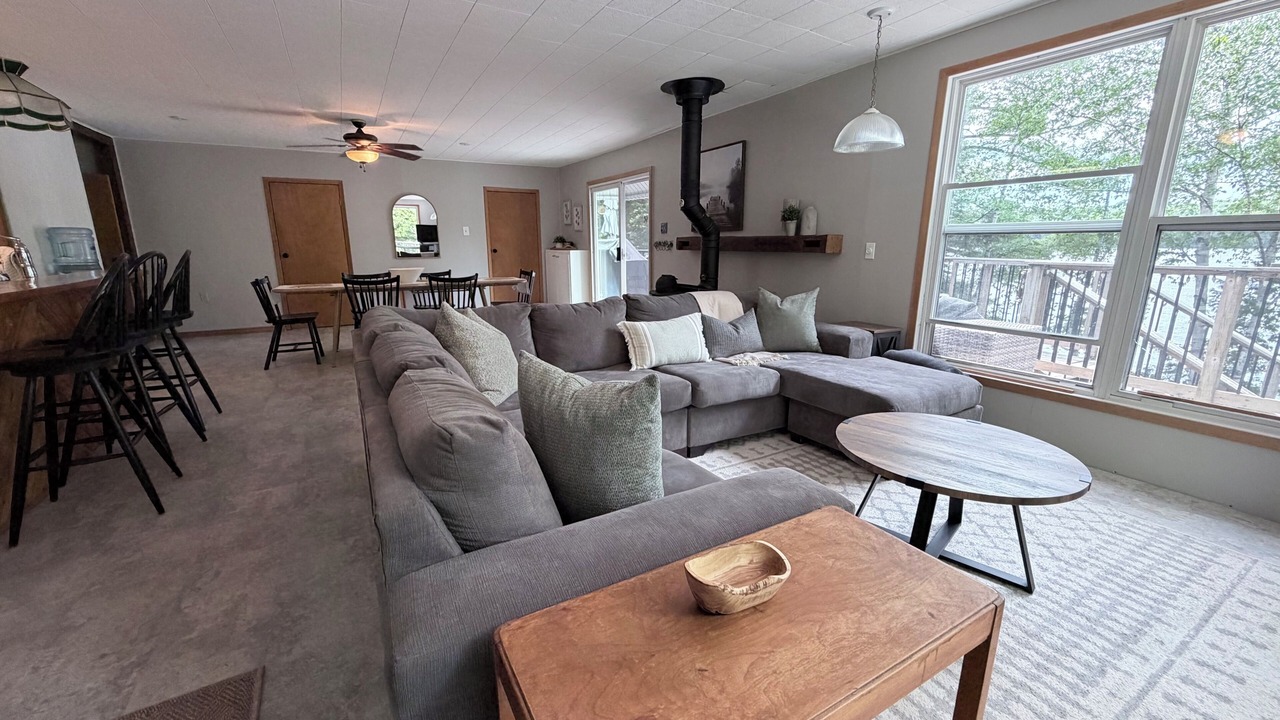 Photo of Livingroom in Dysart et al