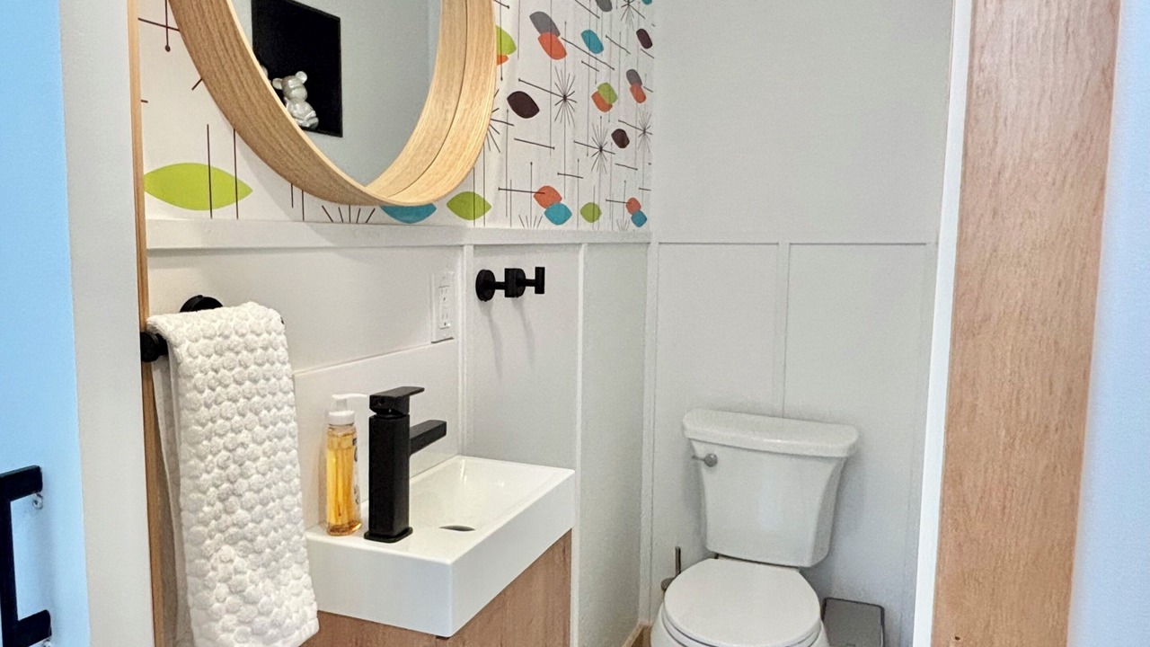 Photo of Bathroom in Lundbreck