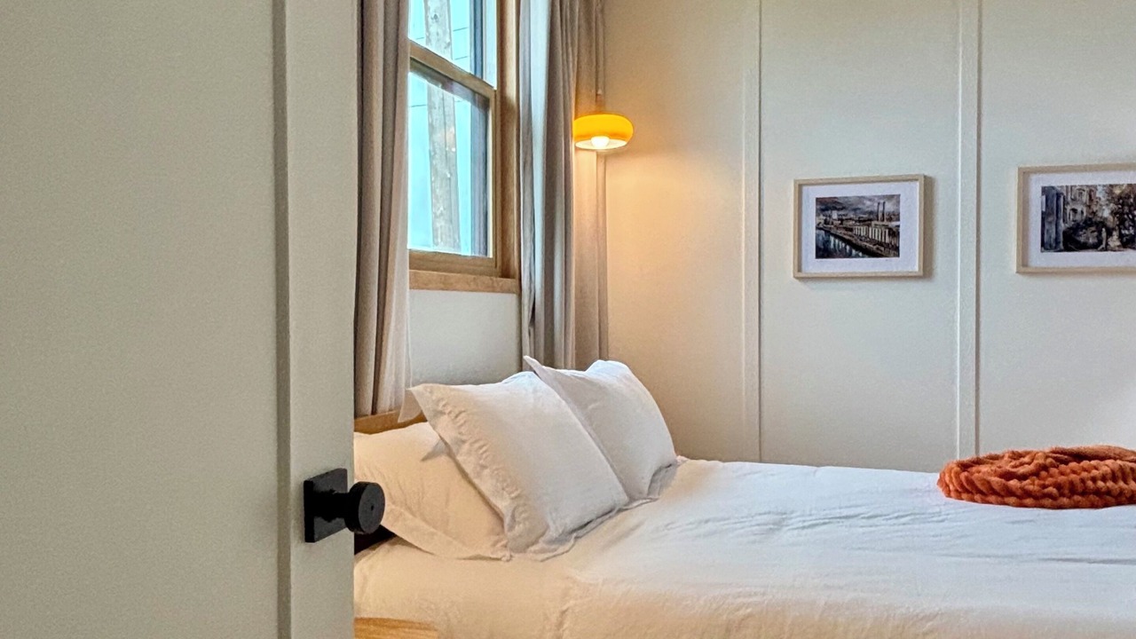 Photo of Bedroom in Lundbreck