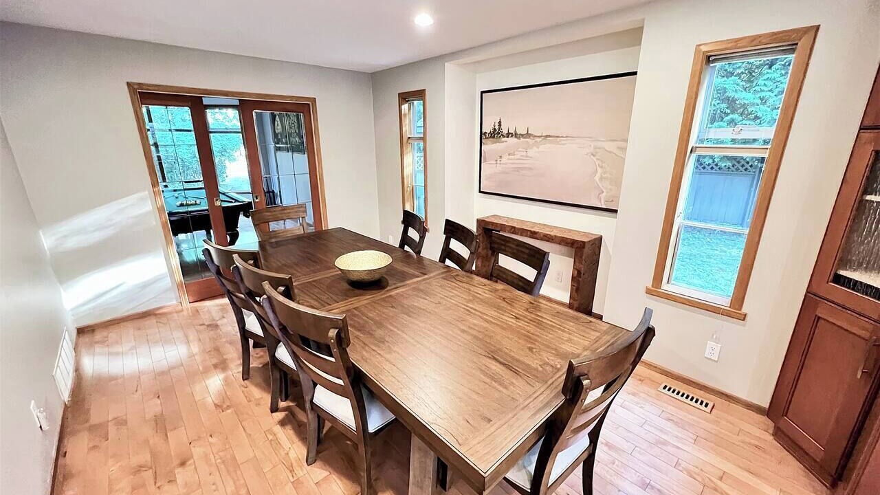 Photo of Bedroom in Garibaldi Highlands