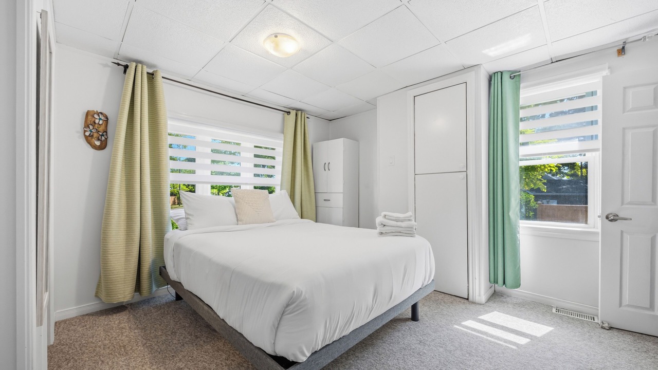 Photo of Bedroom in Sarnia