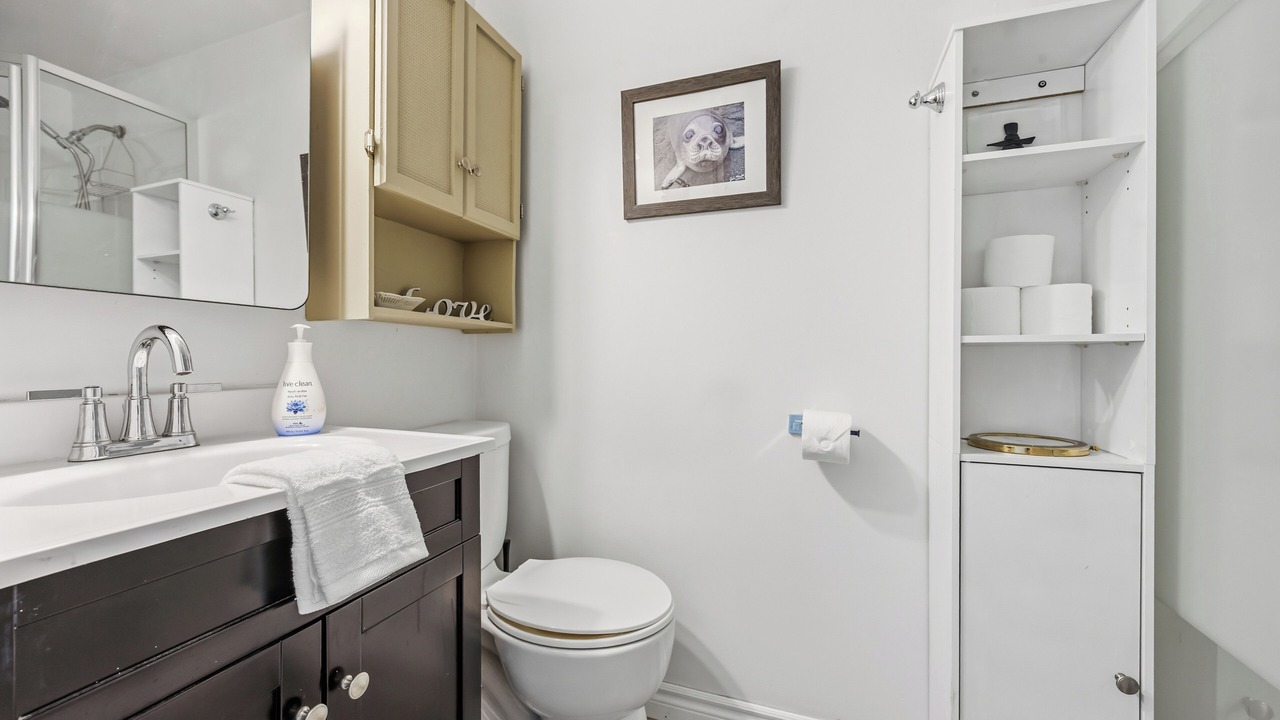 Photo of Bathroom in Sarnia