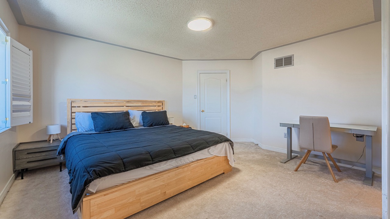 Photo of Bedroom in Richmond Hill