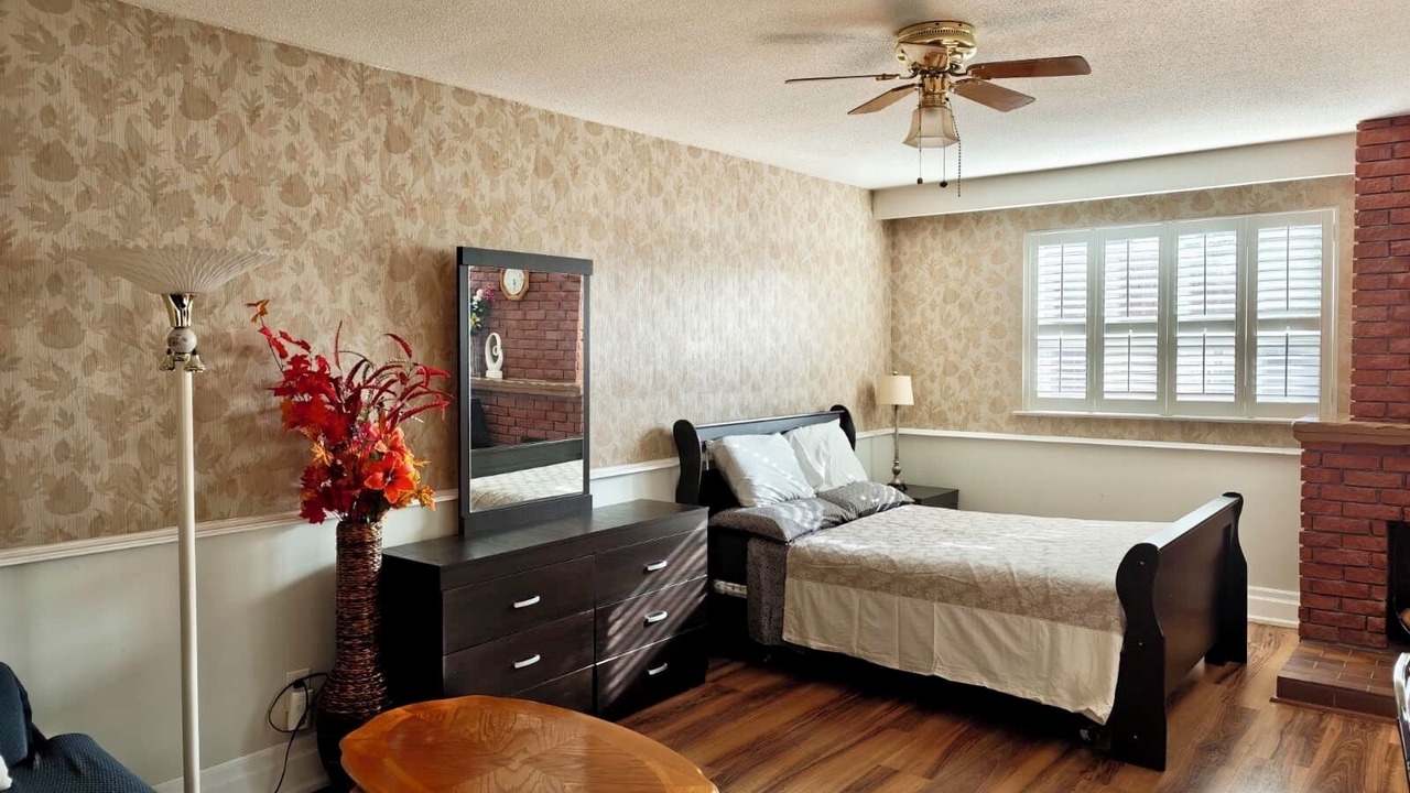 Photo of Bedroom in Jane and Finch