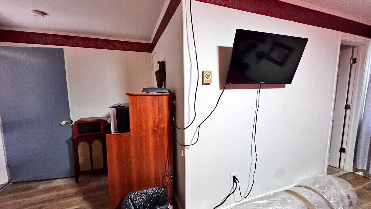 Photo of Others in Chesterfield