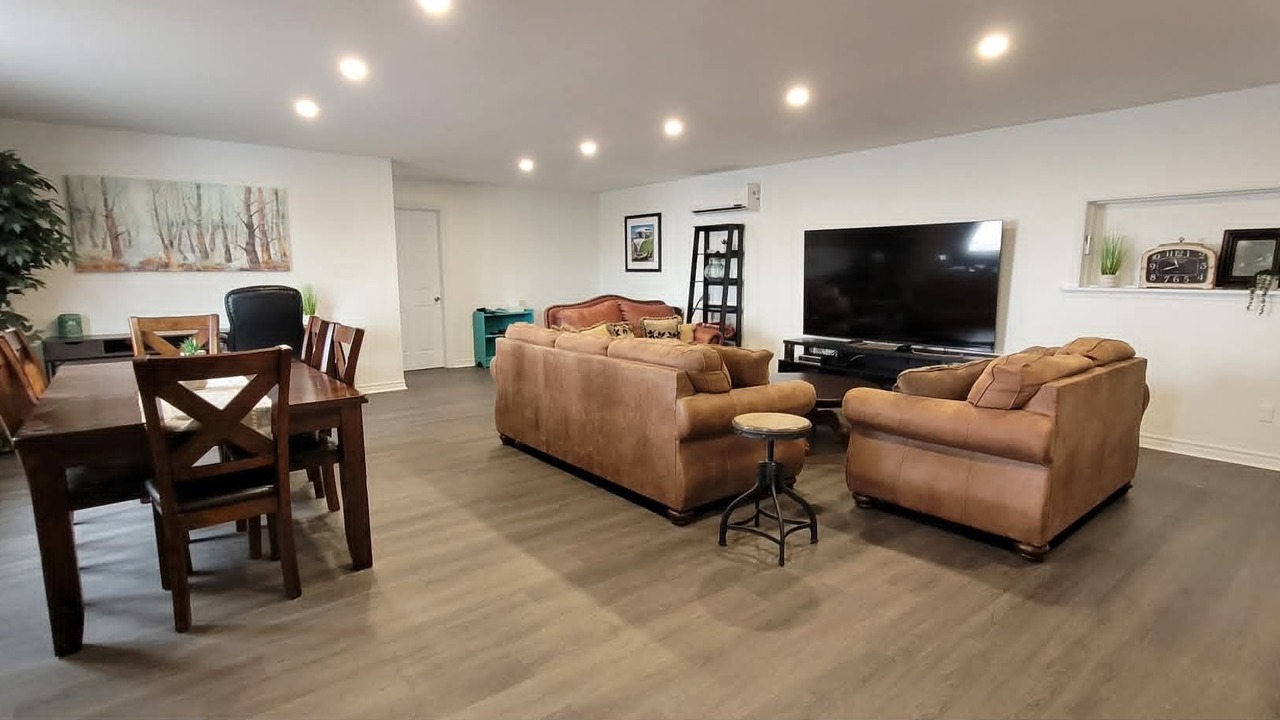 Photo of Livingroom in Hopewell Cape