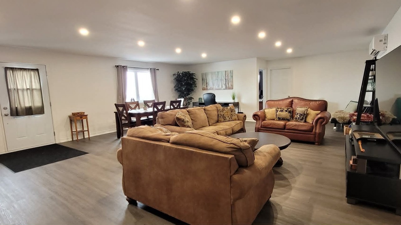 Photo of Livingroom in Hopewell Cape