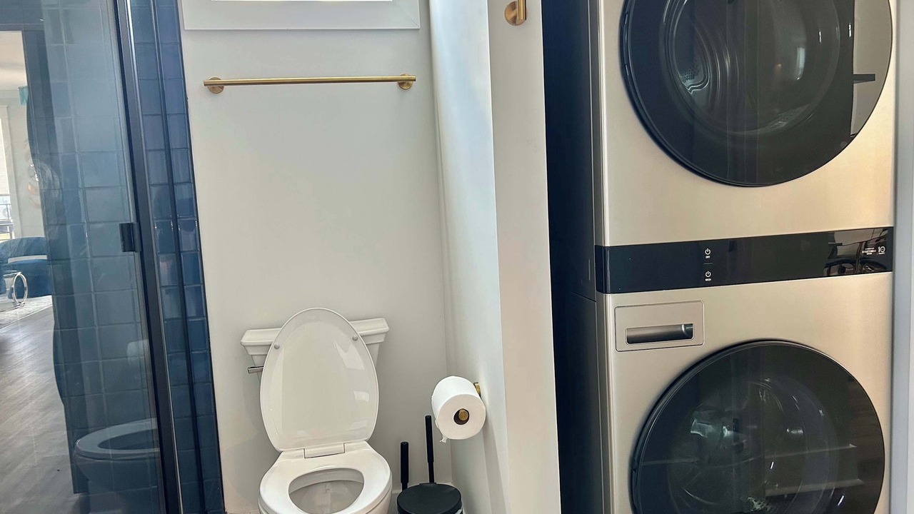 Photo of Bathroom in River District