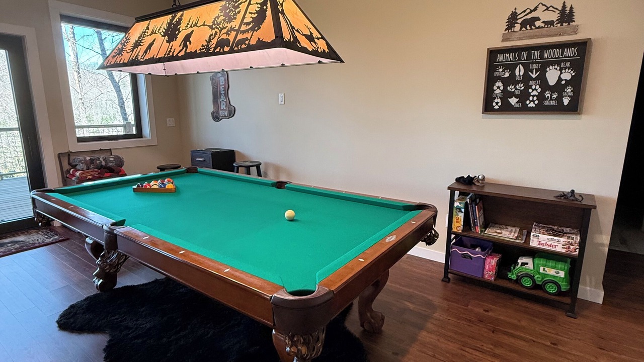 Photo of Bedroom in Tuckasegee