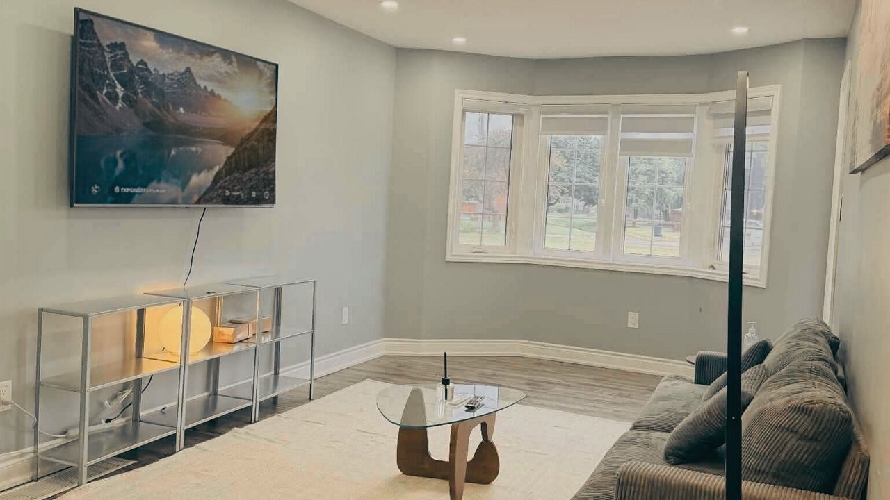 Photo of Livingroom in Hamilton