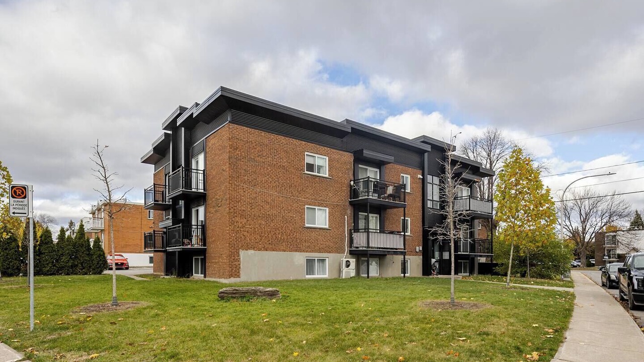 Photo of Outdoor in Laval