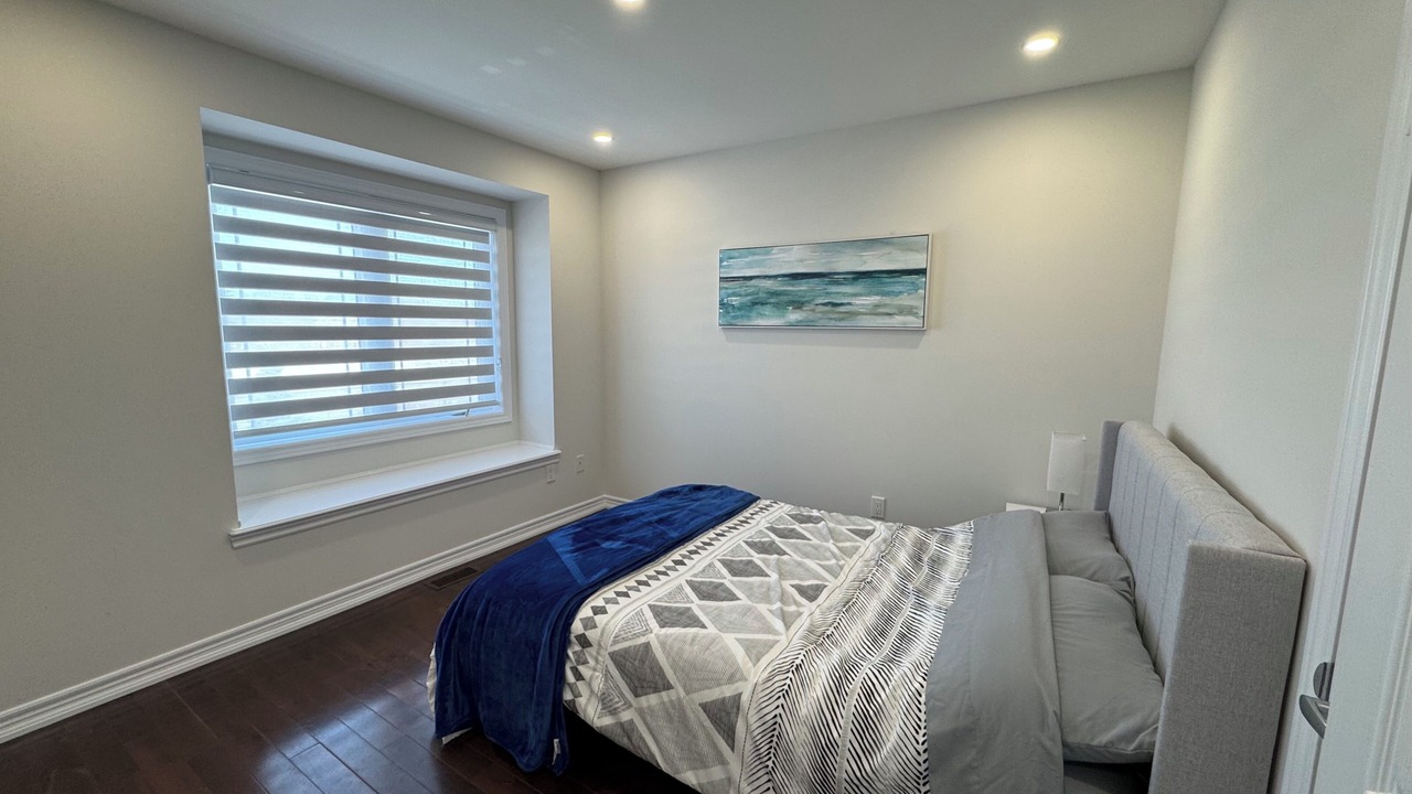 Photo of Bedroom in Richmond Hill