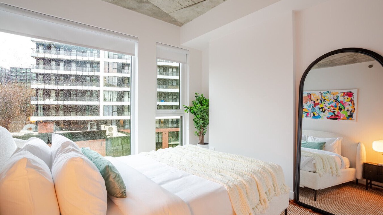Photo of Bedroom in Griffintown