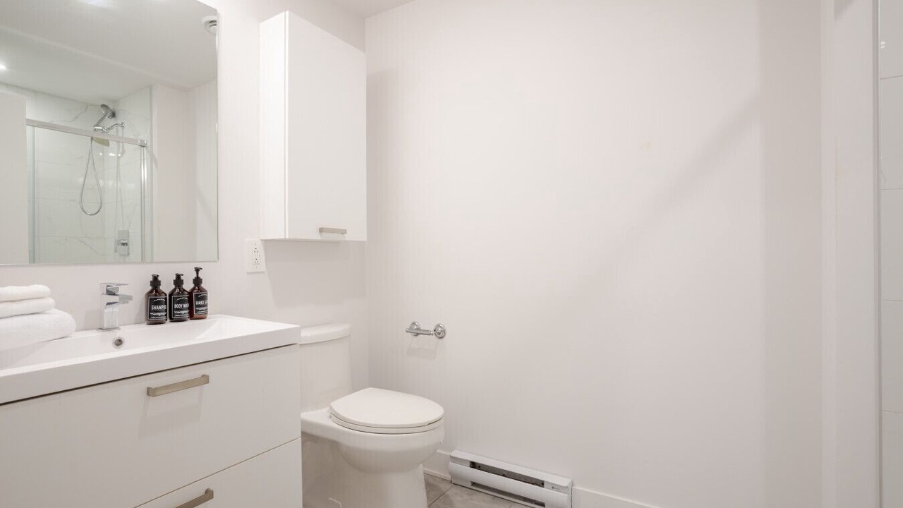 Photo of Bathroom in Griffintown