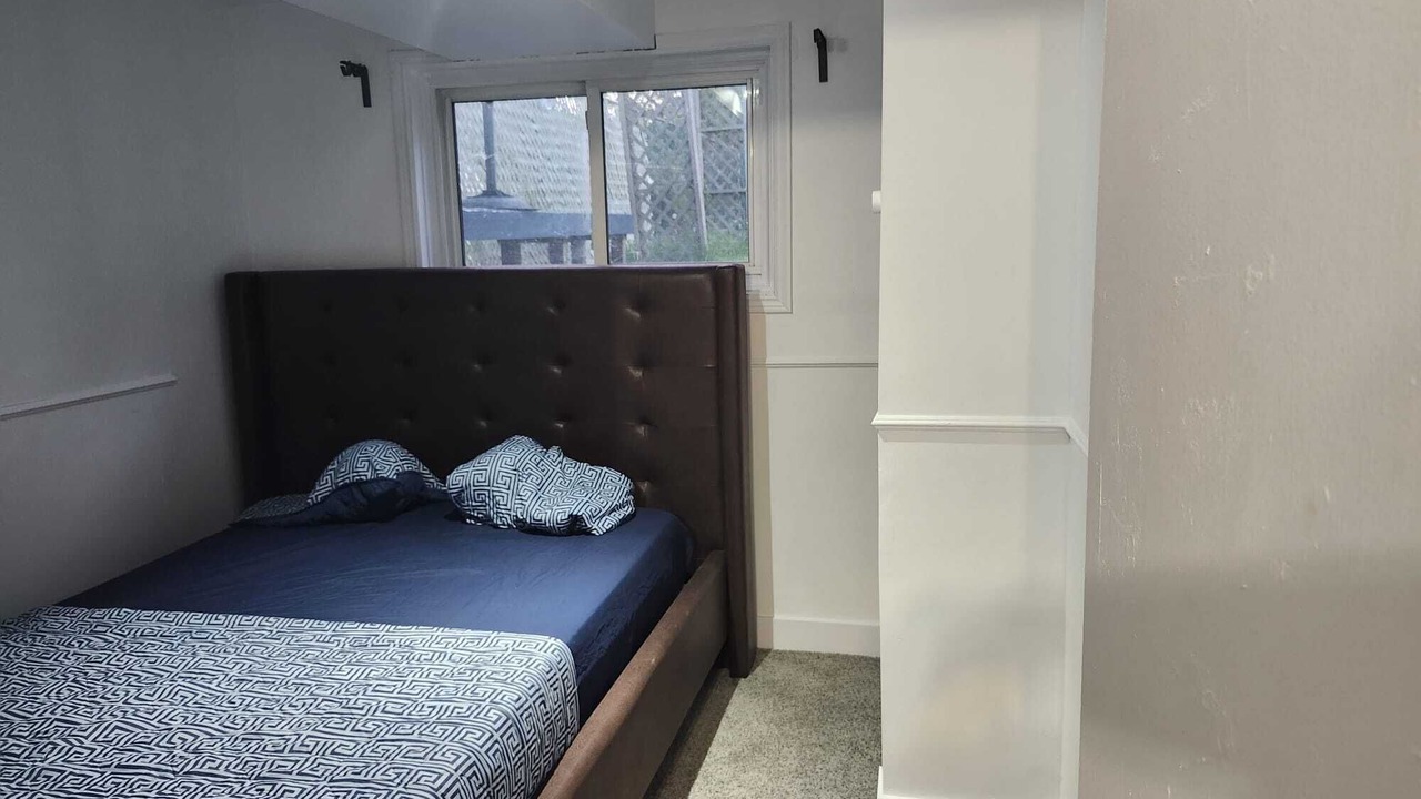 Photo of Bedroom in Sarnia