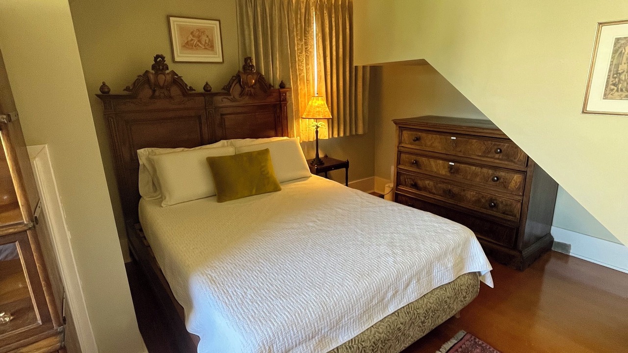 Photo of Bedroom in Kitsilano
