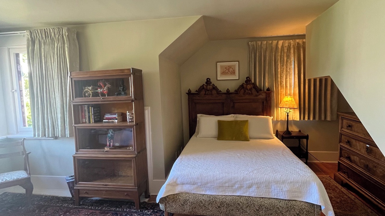 Photo of Bedroom in Kitsilano