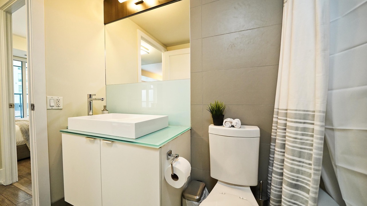 Photo of Bathroom in Toronto Entertainment District