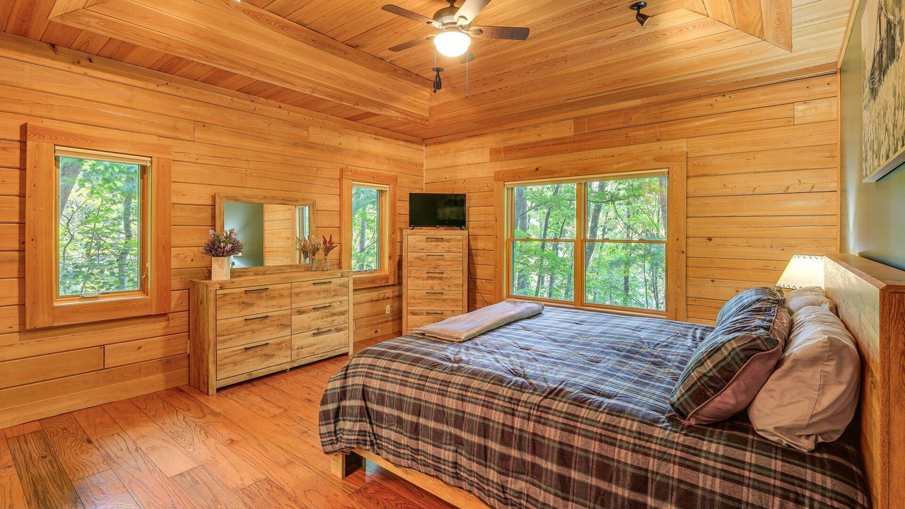 Photo of Bedroom in Ashe County