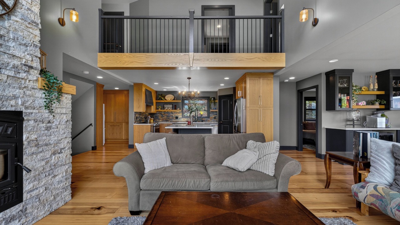 Photo of Livingroom in Blind Bay