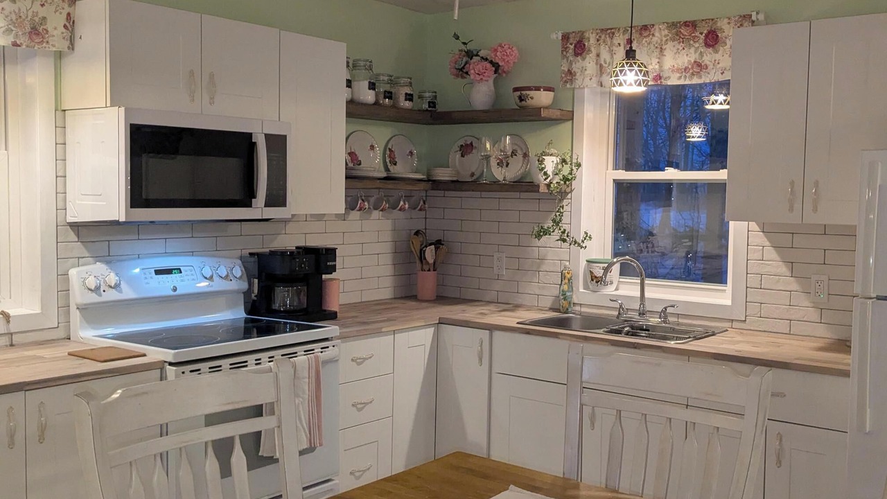 Photo of Kitchen in Addington Highlands